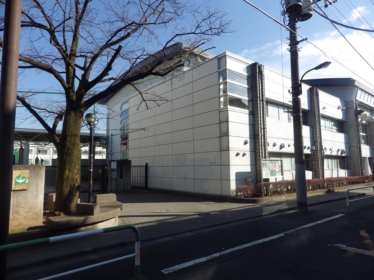 新宿区立落合第二中学校