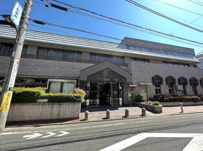目黒区立守屋図書館